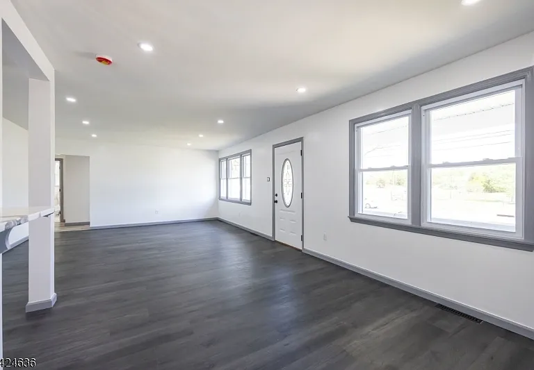 1720 Chews Landing Clementon Rd — Photo 8