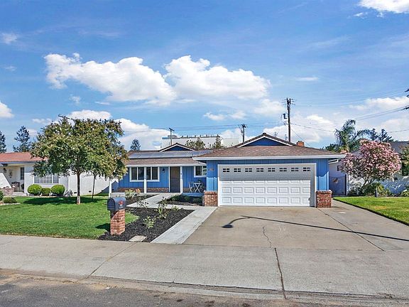 2nd image of 2021 Yosemite Dr
