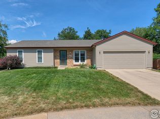 975 W Maple Ct, Louisville, CO 80027