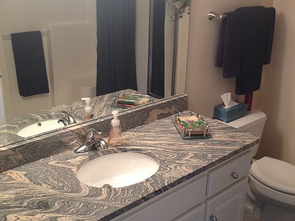 4th image of 18550 Pine Lake Dr APT 1C