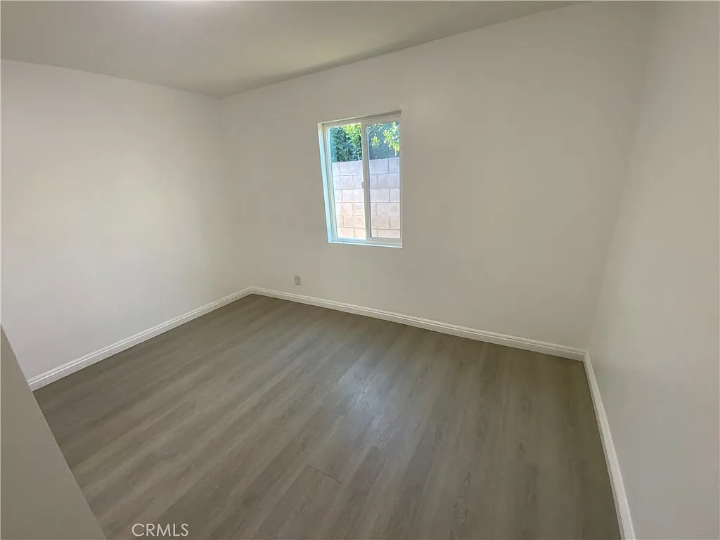 4 bed, 1302 sqft, $3,300 — Photo 3