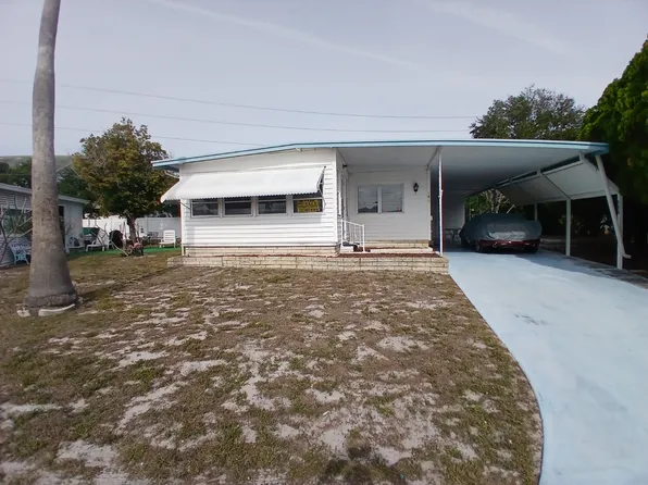 2654 Butterfly Dr, Clearwater, FL 33764