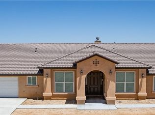 3050 Snow Line Dr, Pinon Hills, CA 92372