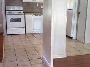 2807 E Williams Rd, Plant City, FL 33565