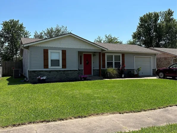 11708 E 37th St, Tulsa, OK 74146