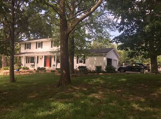 5620 SW Wanamaker Rd, Topeka, KS 66610