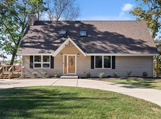 N1663 Orchid Dr, Genoa City, WI 53128