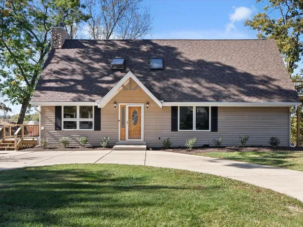 N1663 Orchid DRIVE, Genoa City, WI 53128