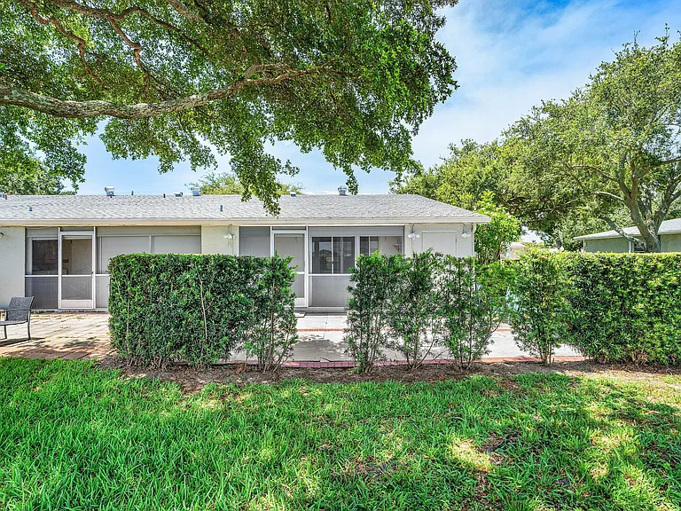 2303 Lowson Blvd #D — Photo 25