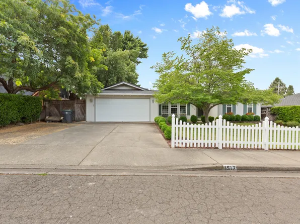 1512 Nordic Ct, Medford, OR 97504