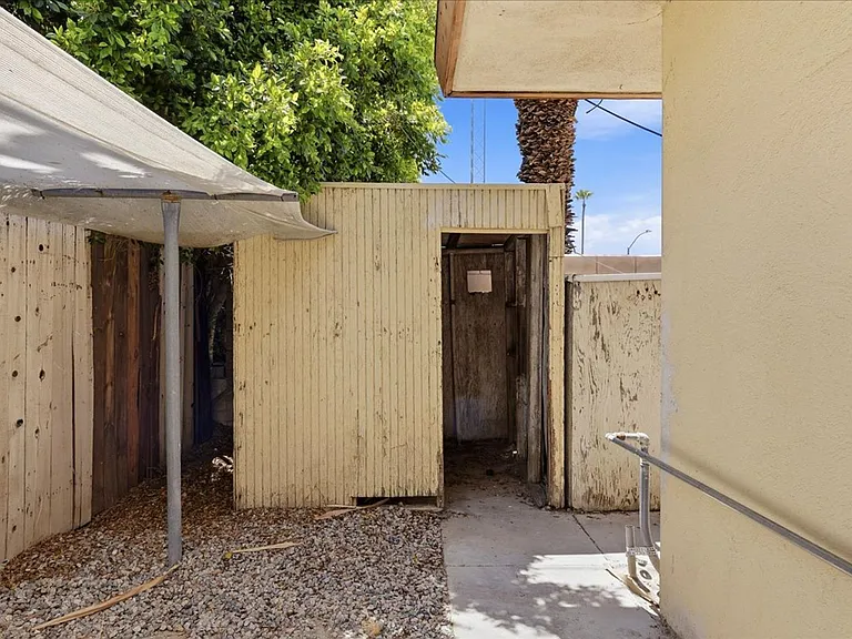511 S. Desert View Drive — Photo 26