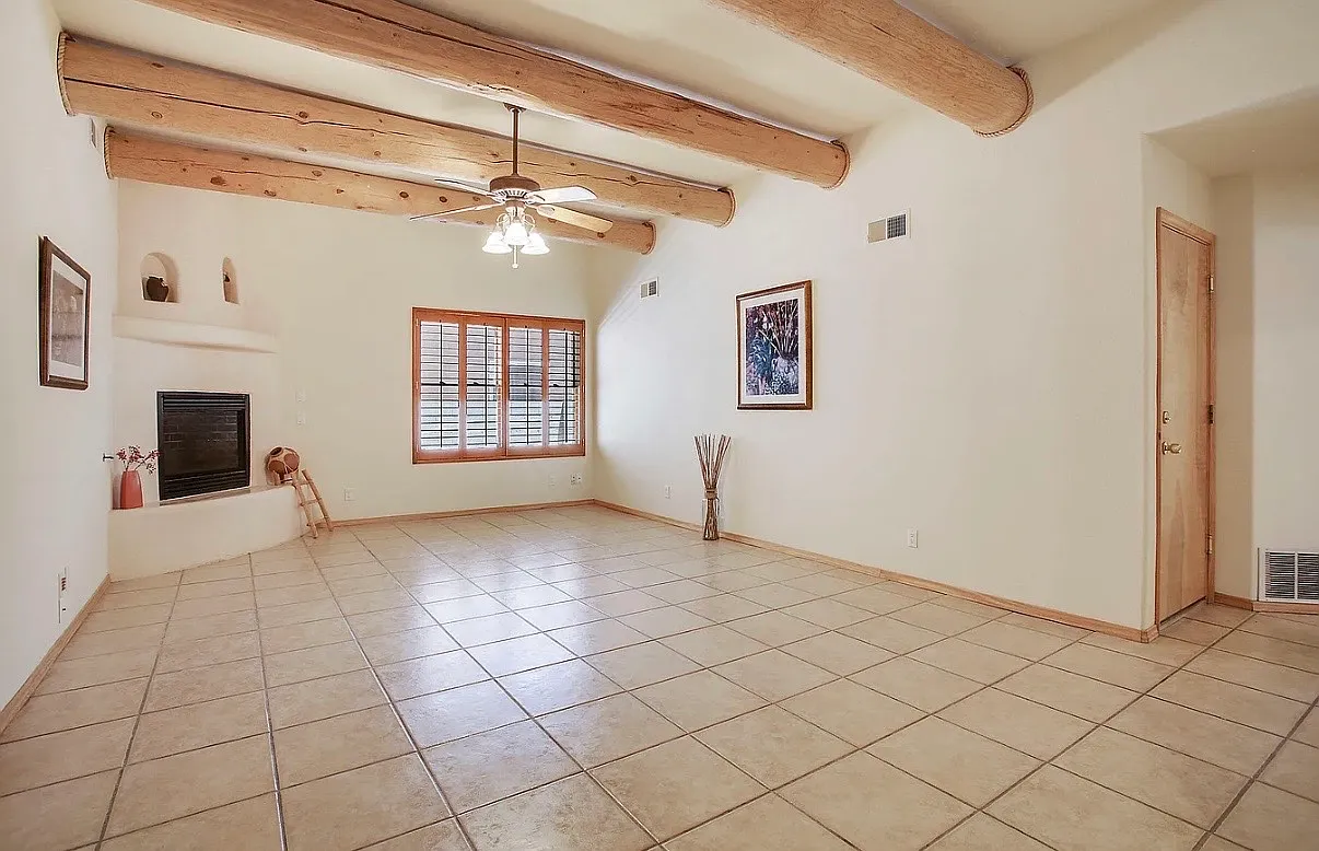 3 bed, 1507 sqft, $2,200 — Photo 3