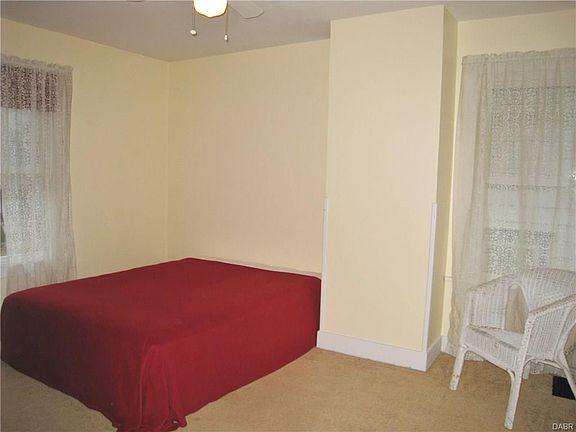 4th image of 711 Wilfred Ave