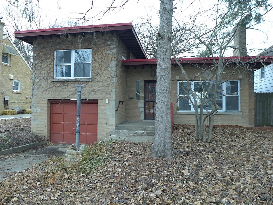 1st image of 1121 Nichols Ln