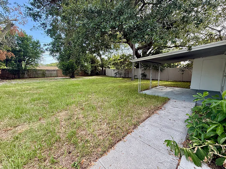 3920 W Bay Court Ave — Photo 15