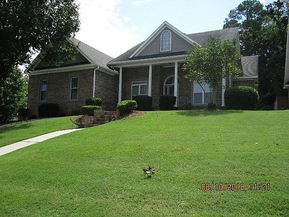 2nd image of 831 Willow Lake Drive