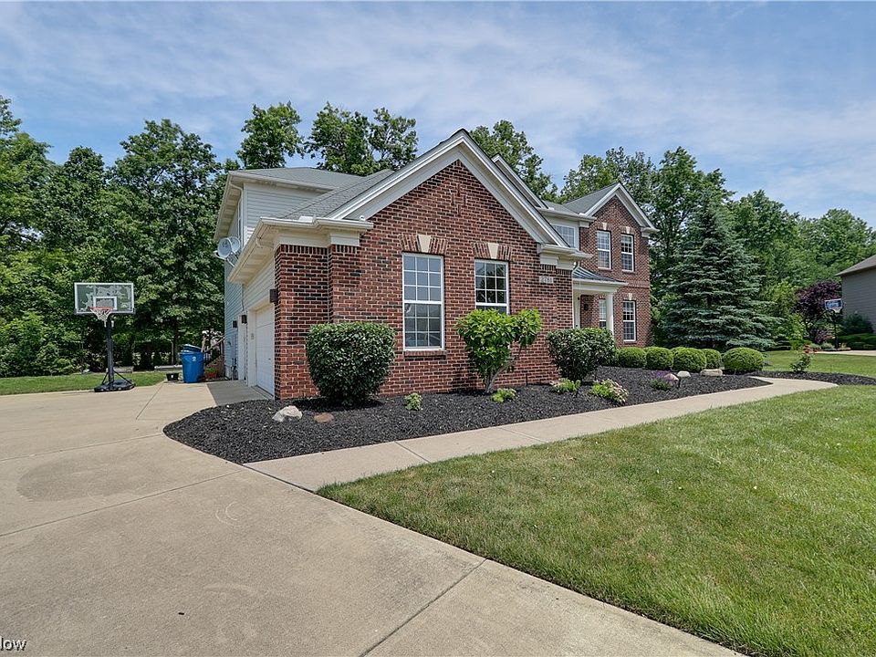 2781 Redwick Ct, Avon, OH 44011 MLS 4467840 Zillow
