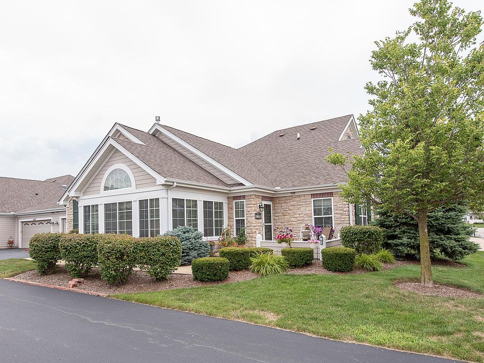 1st image of 16641 S Fox Run Cir