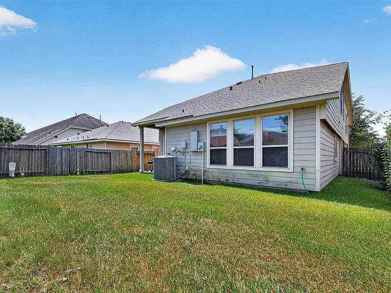 26738 Henson Falls Dr — Photo 48