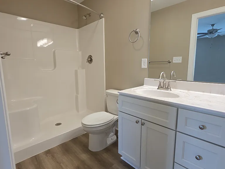 201 Tucker House Ln — Photo 7