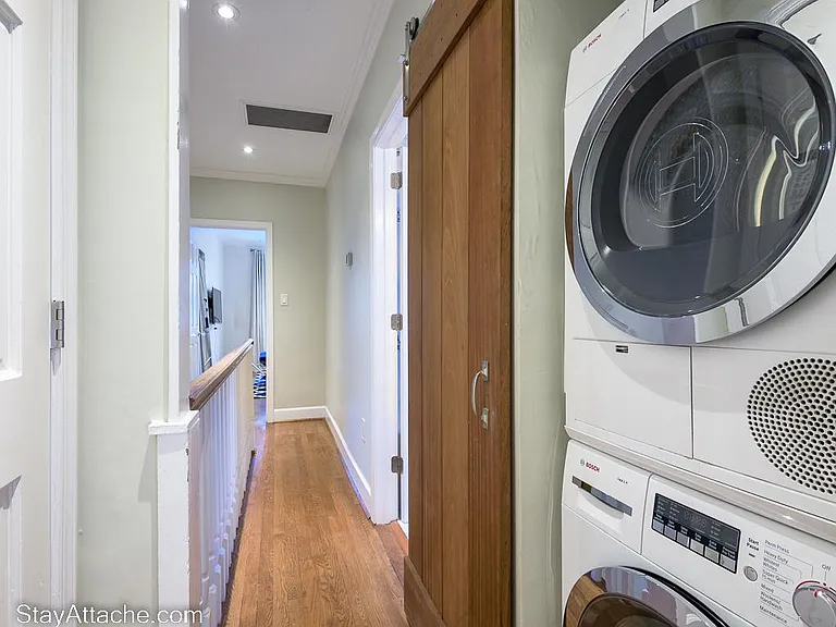 1421 Hopkins St NW — Photo 30