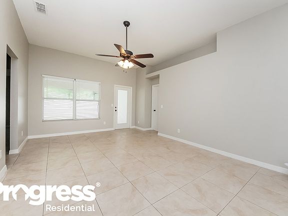 2nd image of 2161 Fawn Meadow Cir