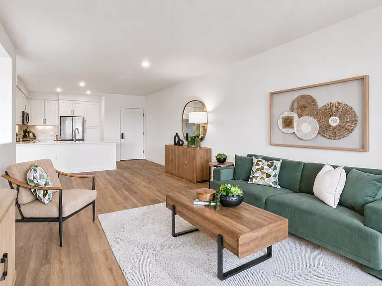 Avia La Jolla — Photo 14