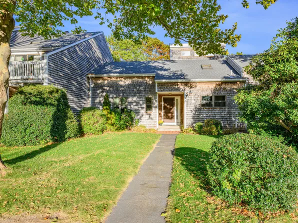 5 Riverview Avenue UNIT G, Mashpee, MA 02649