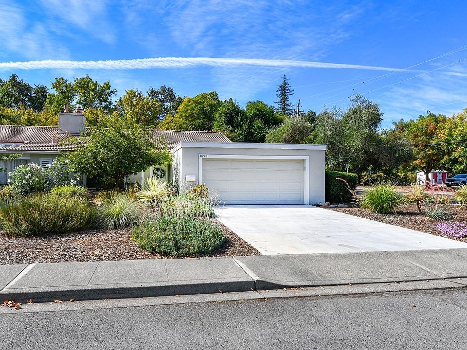 1st image of 1093 Mariposa Lane St