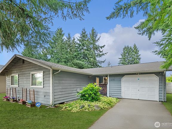 2nd image of 10701 Mount Tacoma Drive SW