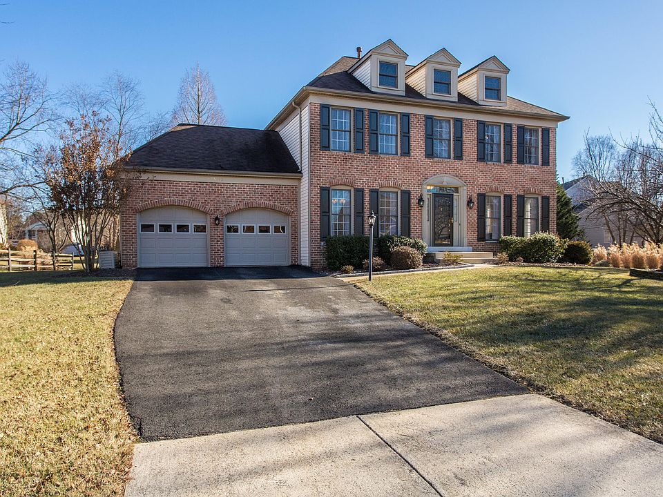 1st image of 15113 Stillfield Pl