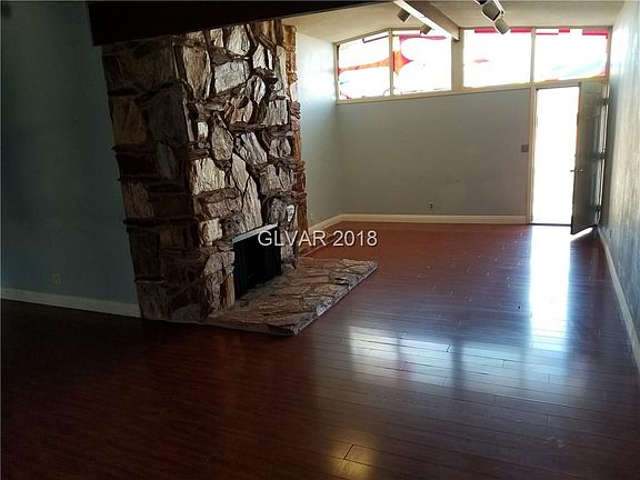2nd image of 6229 Fargo Ave