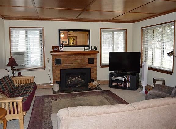 3rd image of 901 Old Trail Dr