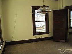 3rd image of 308 E North Ave