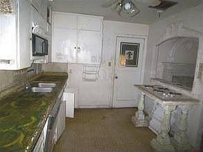 4th image of 420 Las Palmas Ave