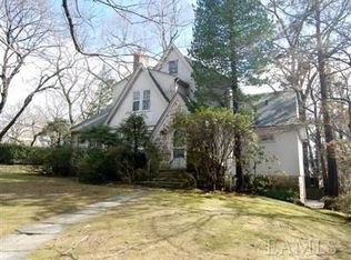 101 Edgewood Ave, Larchmont, NY 10538
