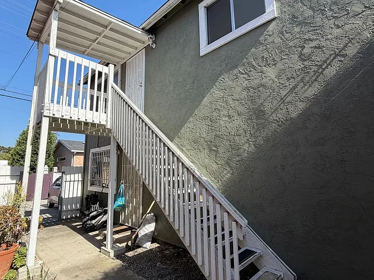 4455-4457 32nd St, San Diego, CA 92116 — Photo 1