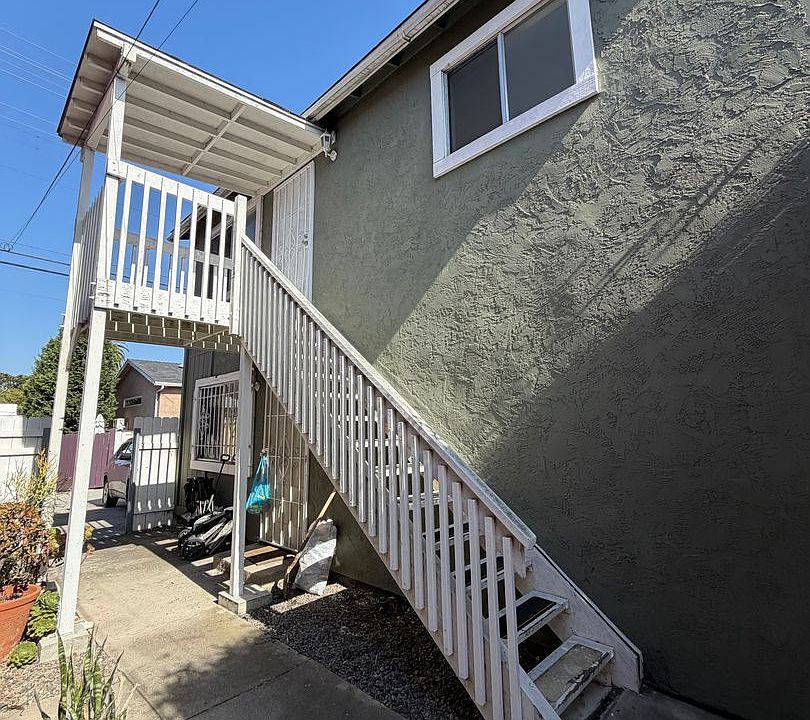 1st image of 4455-4457 32nd St #4457A