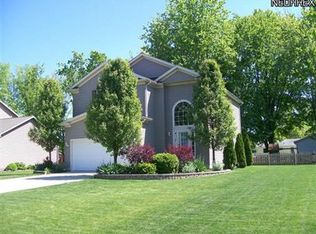 7654 Travis Dr, Madison, OH 44057