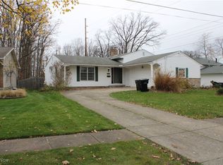 125 Woodview Dr, Elyria, OH