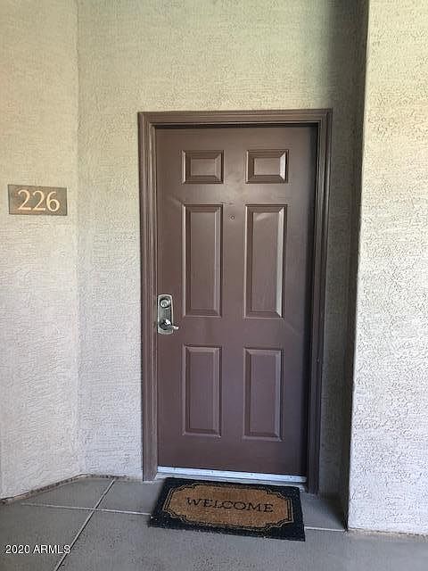 1st image of 420 W 1st St Unit 226