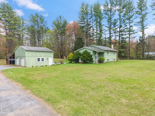 103 Dimmick Road, Gansevoort, NY 12831