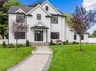 409 Crafts St, Newton, MA 02460