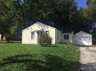 3707 High Dr, Saint Ann, MO