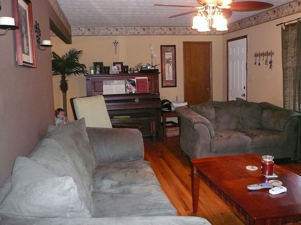2nd image of 1511 S Luster Ave