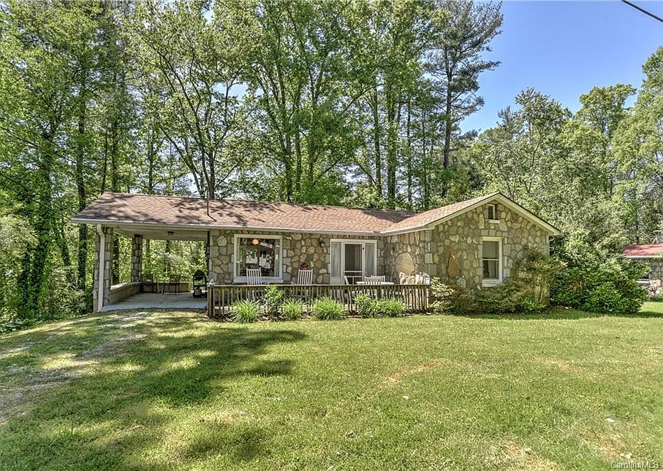 1st image of 437 Dove Haven Ln