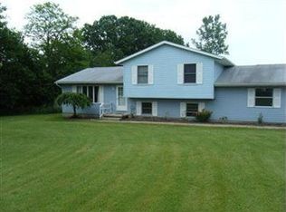 11509 Detwiler Rd, Columbiana, OH 44408