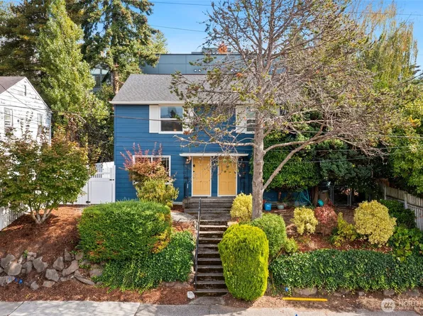 3008 31st Avenue W, Seattle, WA 98199