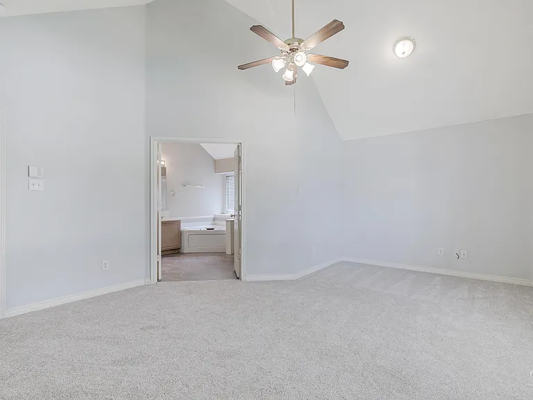 5653 Westwood Ln — Photo 25