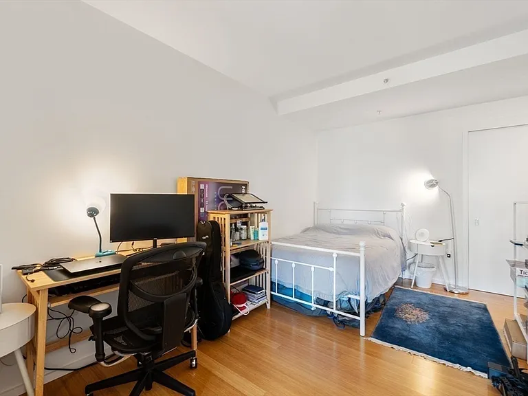 2 Earhart St #421 — Photo 12